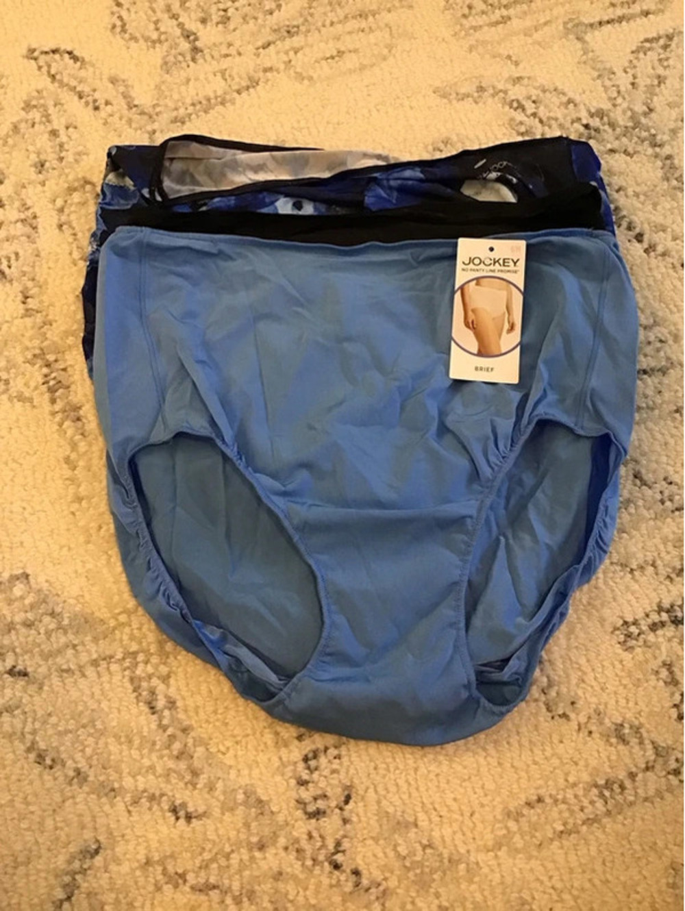 Jockey no panty line, size 6, set of 3, brand new with tags, full brief